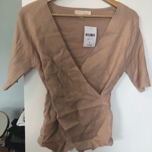 Ribbed cross wrap top